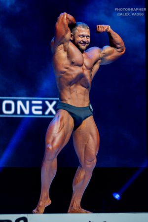 СLASSIC PHYSIQUE НОВИЧКИ